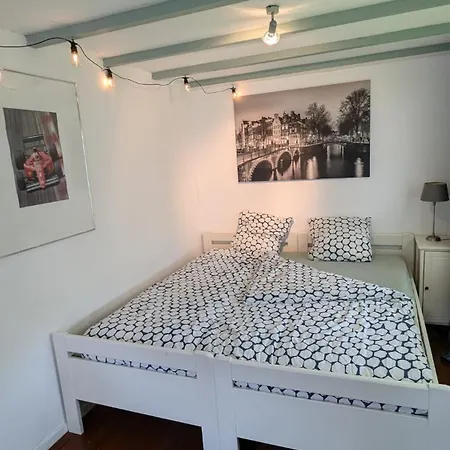 Homestay Amsterdambeachflower Heemstede
